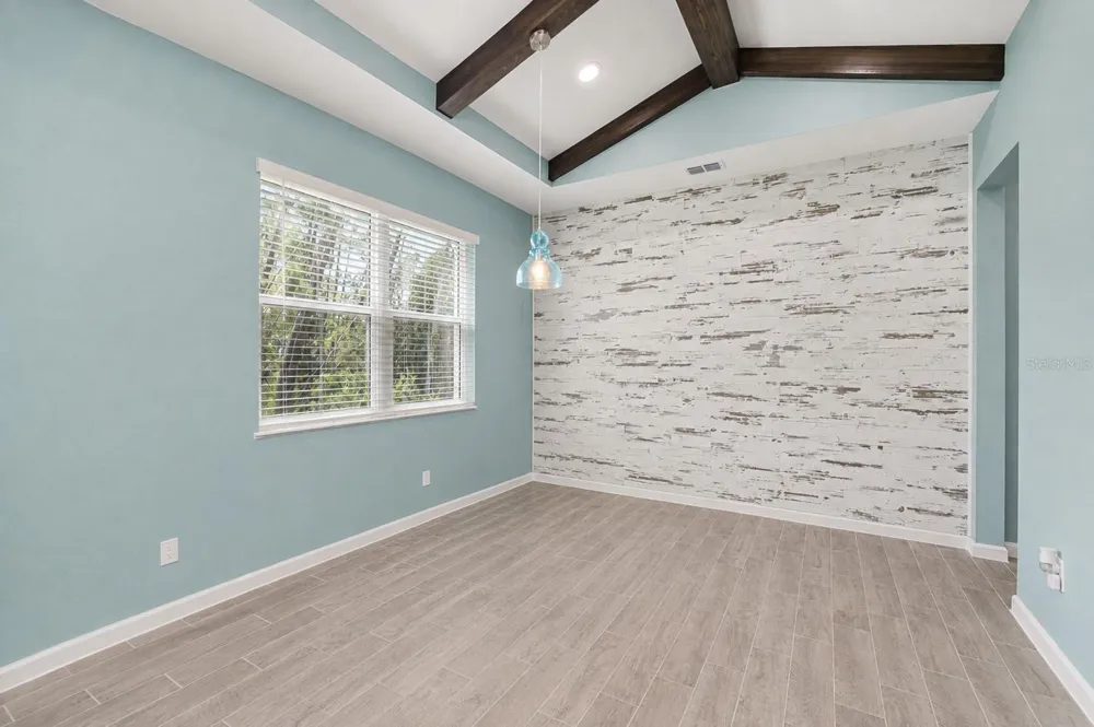 384 GYPSY PALACE LANE Daytona Beach, FL 32124