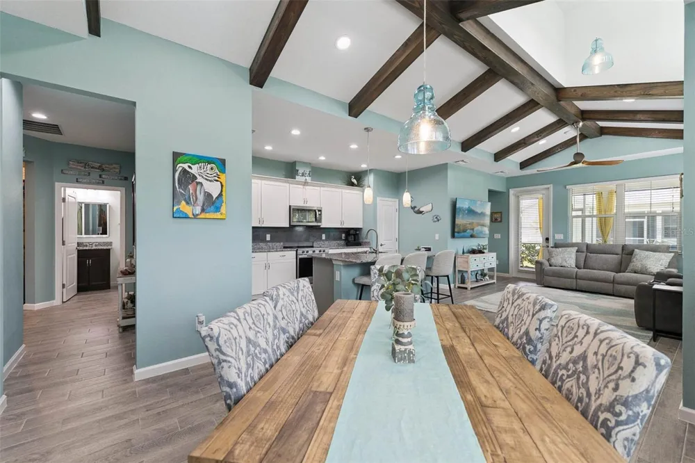 384 GYPSY PALACE LANE Daytona Beach, FL 32124