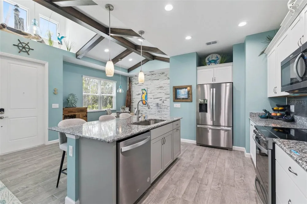384 GYPSY PALACE LANE Daytona Beach, FL 32124
