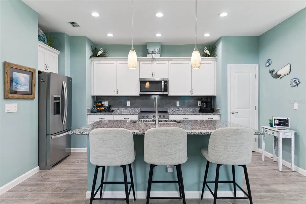 384 GYPSY PALACE LANE Daytona Beach, FL 32124