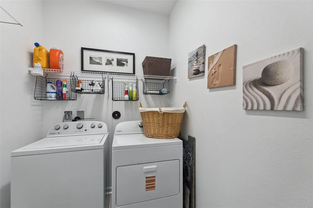 384 GYPSY PALACE LANE Daytona Beach, FL 32124