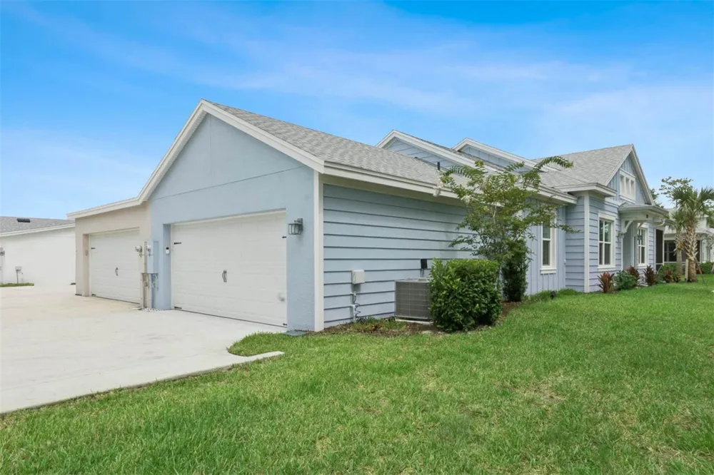 384 GYPSY PALACE LANE Daytona Beach, FL 32124