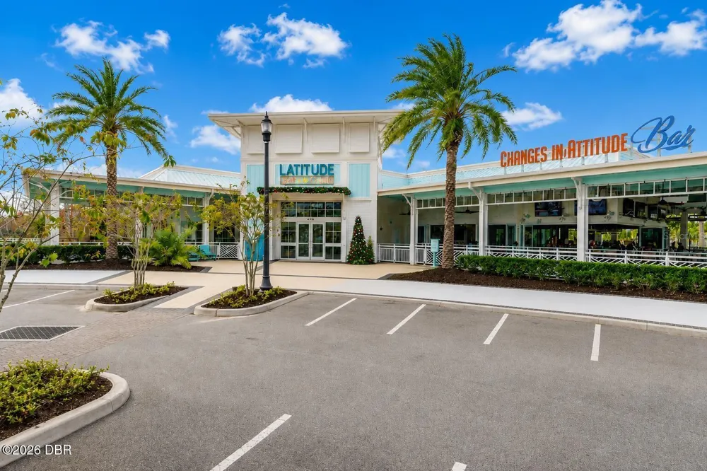 384 GYPSY PALACE LANE Daytona Beach, FL 32124