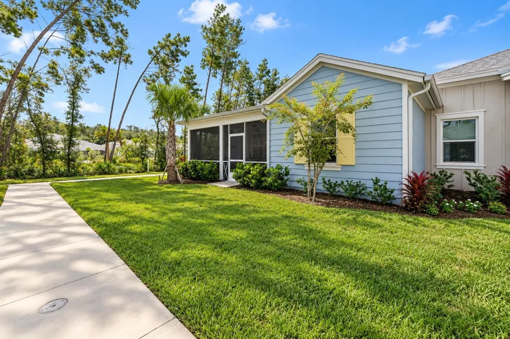 384 GYPSY PALACE LANE Daytona Beach, FL 32124