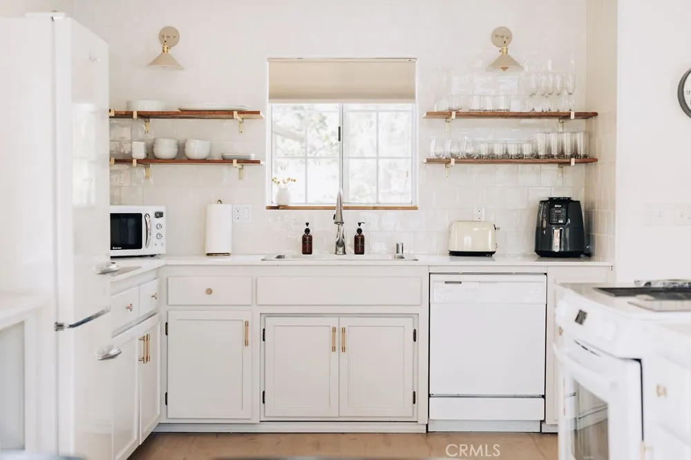 960 Butte Avenue Big Bear City, CA 92314