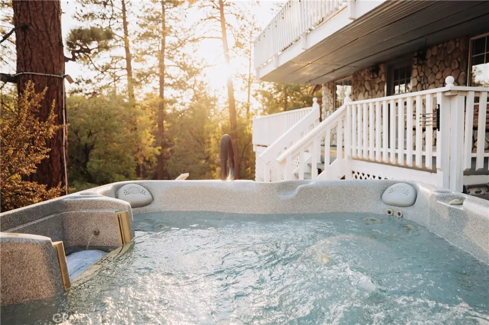 960 Butte Avenue Big Bear City, CA 92314