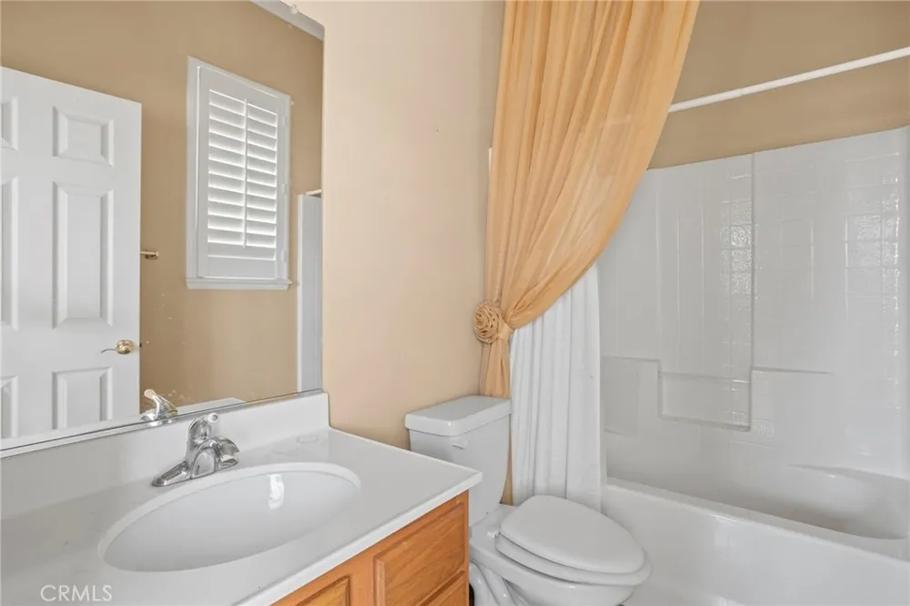 18530 Oak Park Riverside, CA 92504