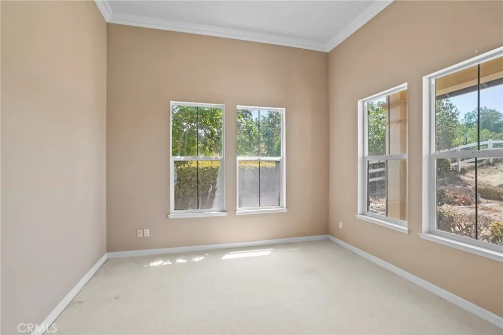 18530 Oak Park Riverside, CA 92504