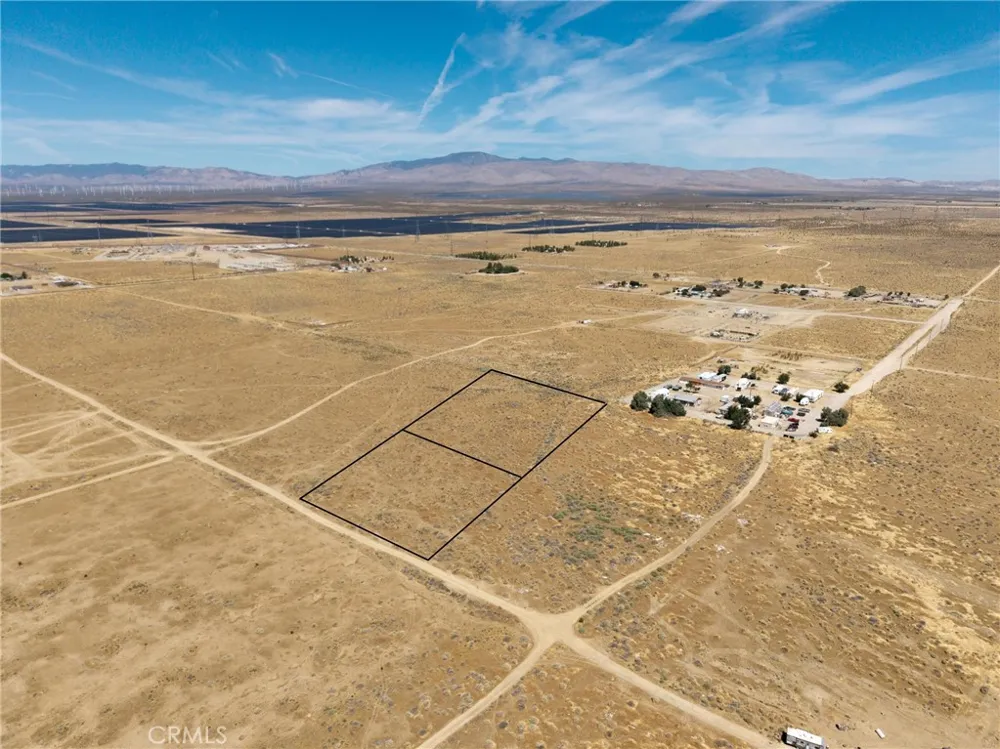 1 Astoria Avenue Rosamond, CA 93560