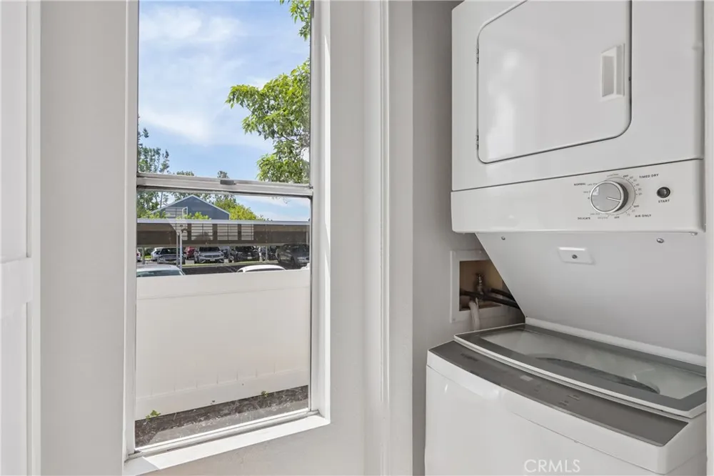 73 Bentwood Lane Aliso Viejo, CA 92656