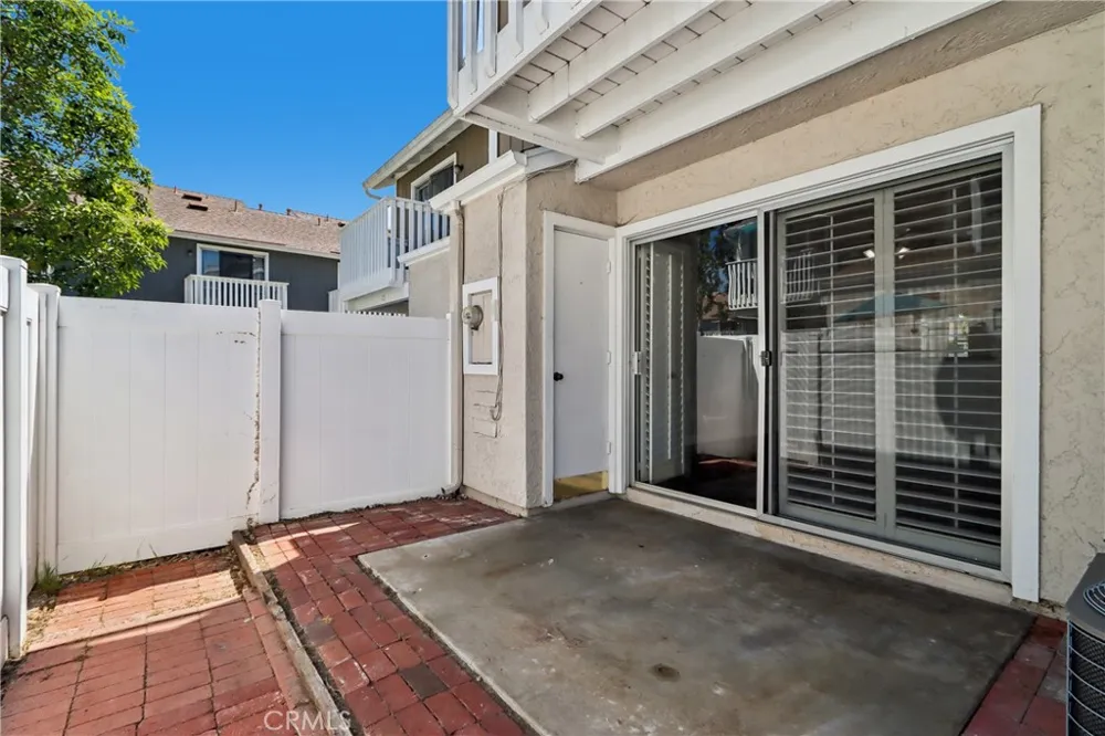73 Bentwood Lane Aliso Viejo, CA 92656