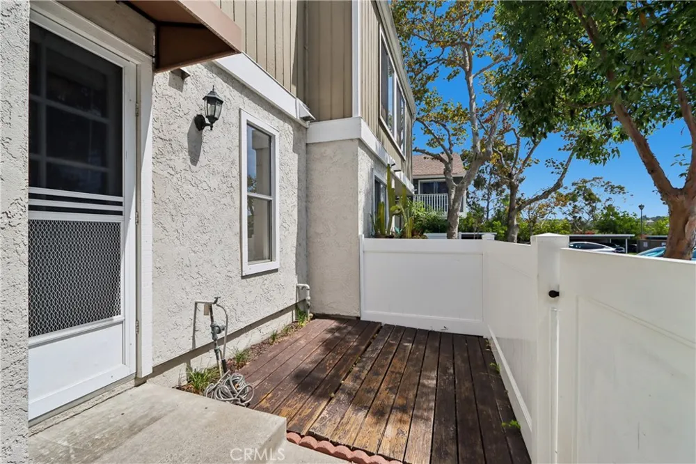 73 Bentwood Lane Aliso Viejo, CA 92656
