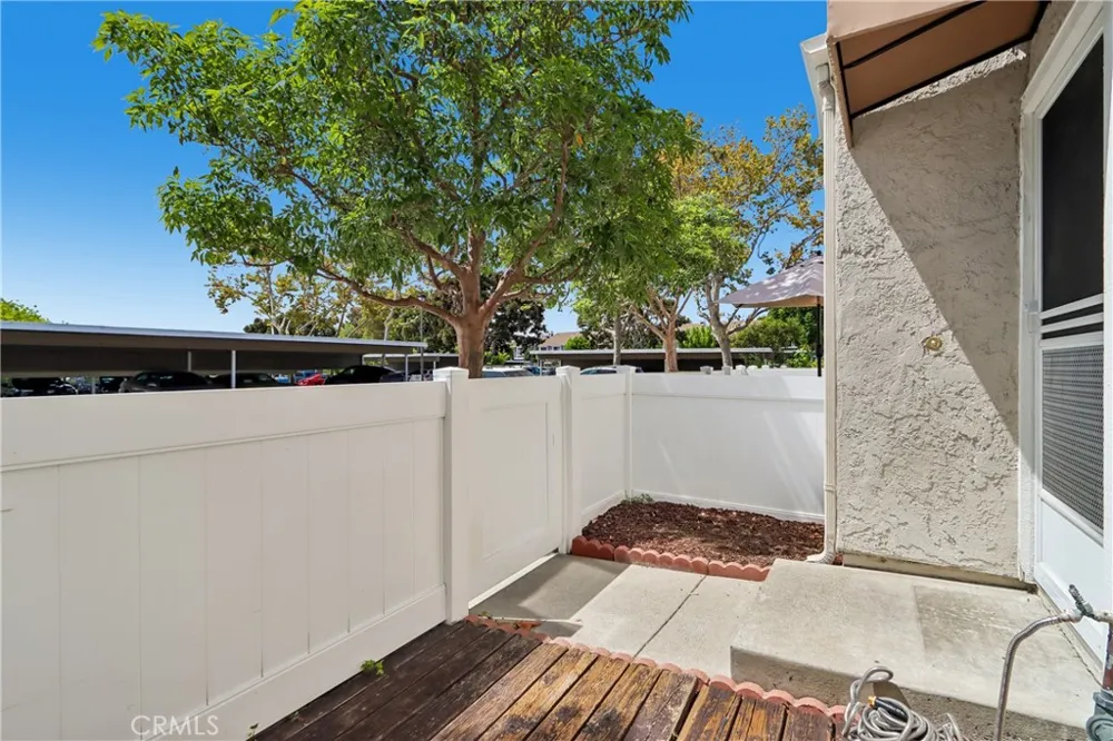 73 Bentwood Lane Aliso Viejo, CA 92656