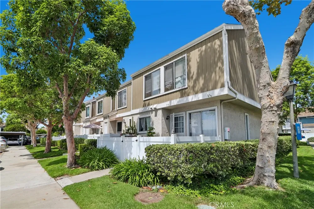 73 Bentwood Lane Aliso Viejo, CA 92656