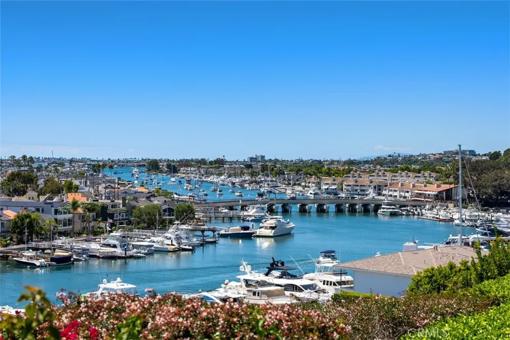 1523 Dolphin Terrace Corona del Mar, CA 92625