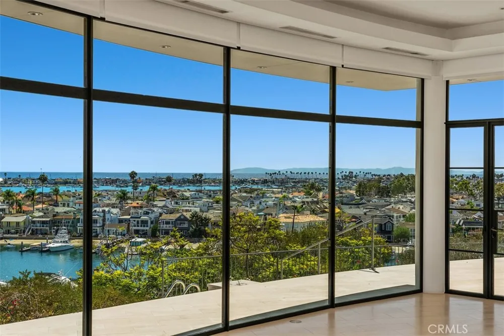 1523 Dolphin Terrace Corona del Mar, CA 92625