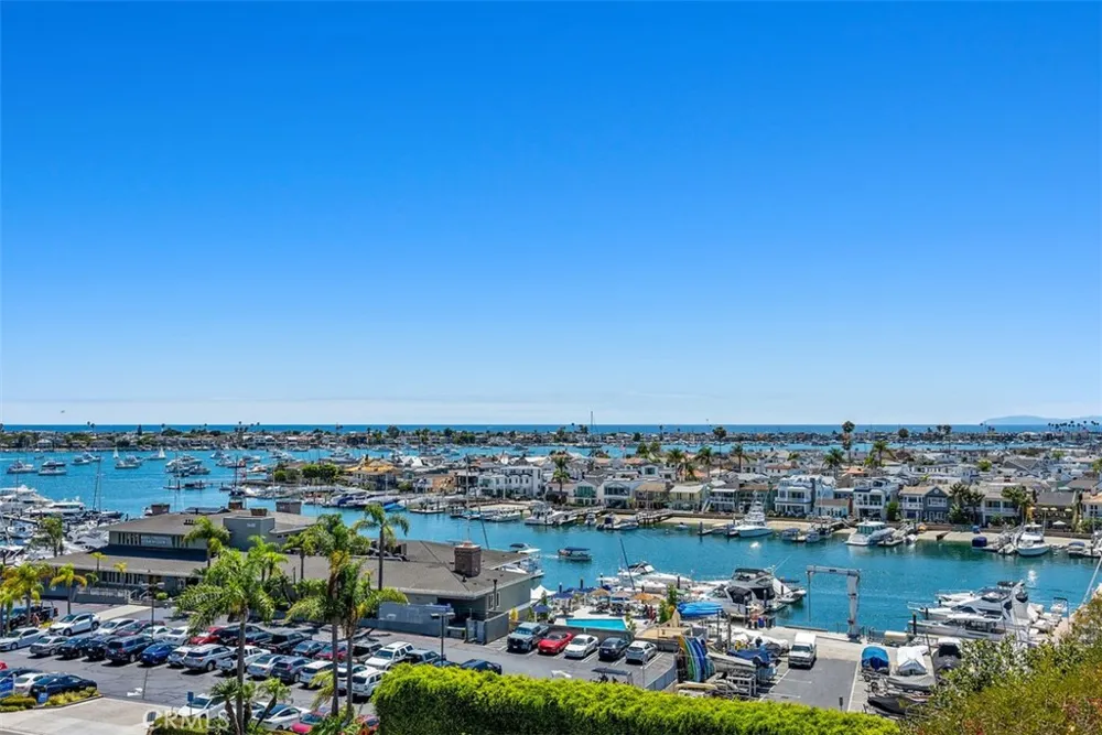 1523 Dolphin Terrace Corona del Mar, CA 92625