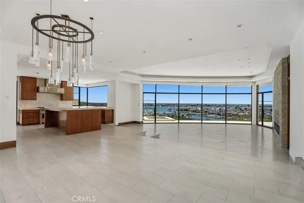 1523 Dolphin Terrace Corona del Mar, CA 92625