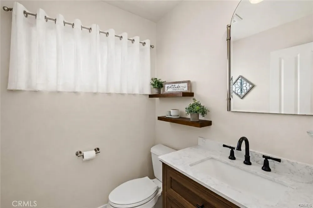 28732 Calle Vista Laguna Niguel, CA 92677