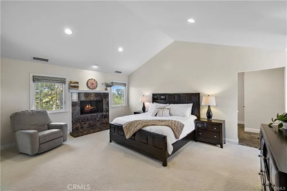 28732 Calle Vista Laguna Niguel, CA 92677