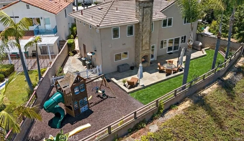 28732 Calle Vista Laguna Niguel, CA 92677