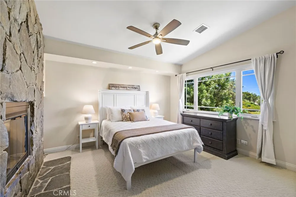 28732 Calle Vista Laguna Niguel, CA 92677