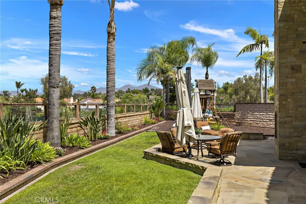 28732 Calle Vista Laguna Niguel, CA 92677