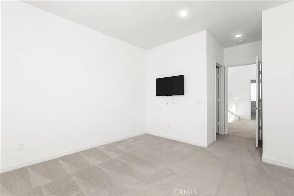 629 W 17th Costa Mesa, CA 92627