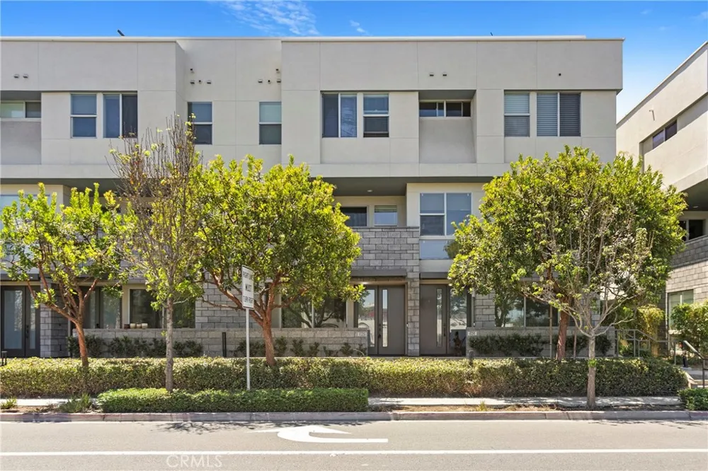 629 W 17th Costa Mesa, CA 92627