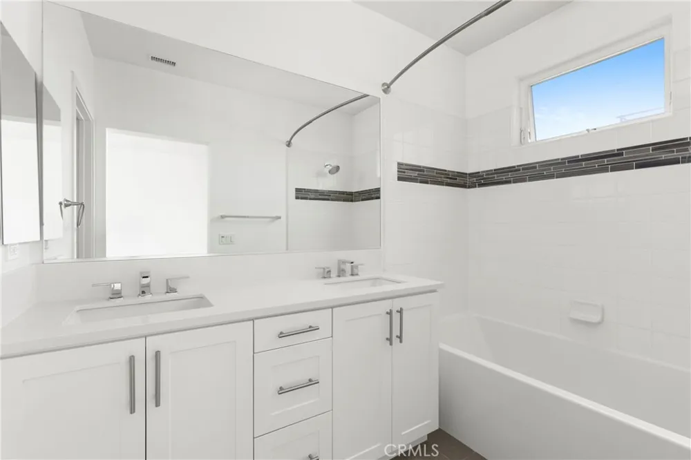 629 W 17th Costa Mesa, CA 92627