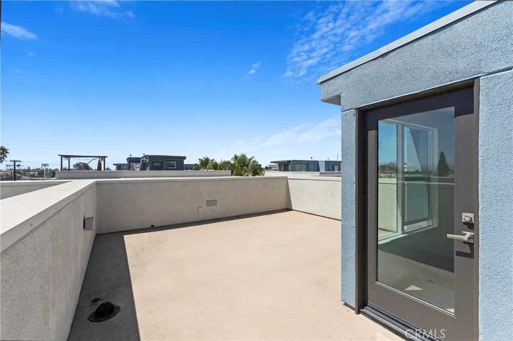 629 W 17th Costa Mesa, CA 92627
