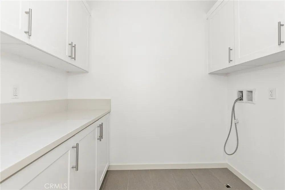 629 W 17th Costa Mesa, CA 92627