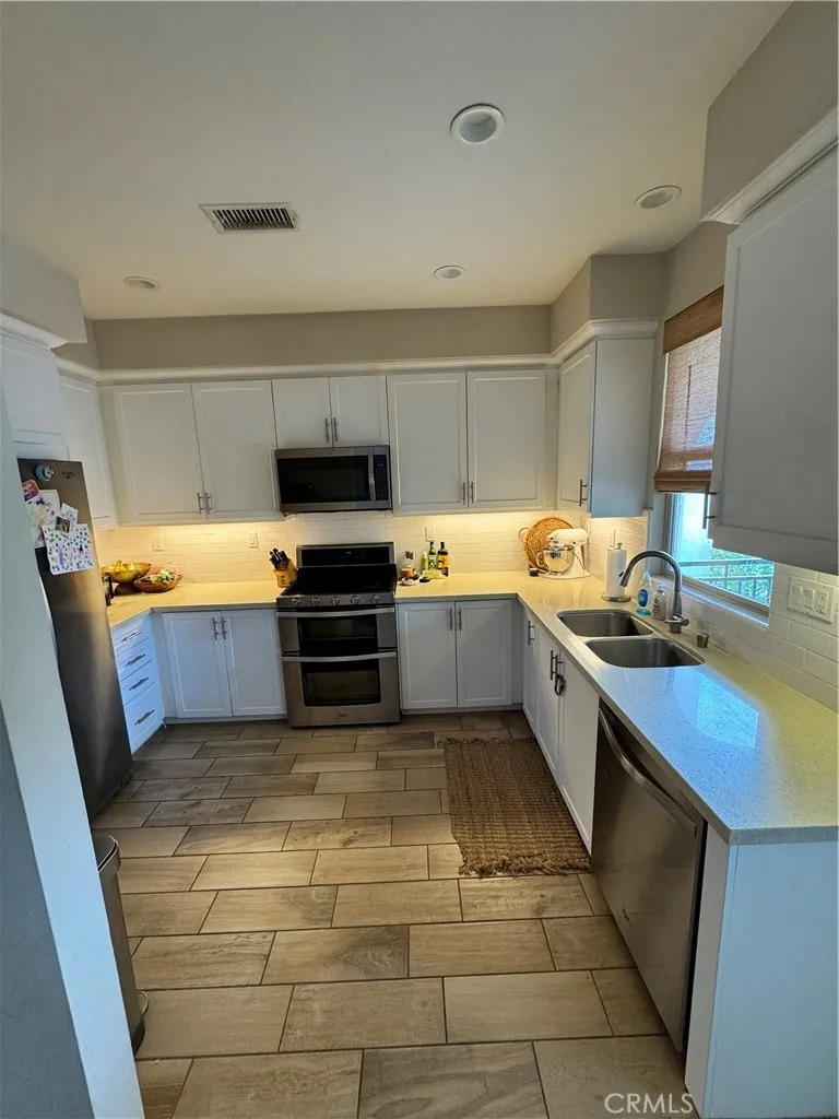 21405 DAHLIA CT Rancho Santa Margarita, CA 92679
