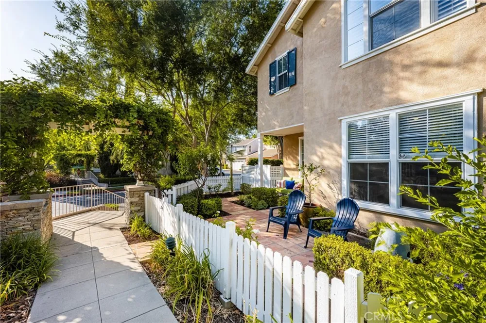 13124 Arborwalk Lane Tustin, CA 92782