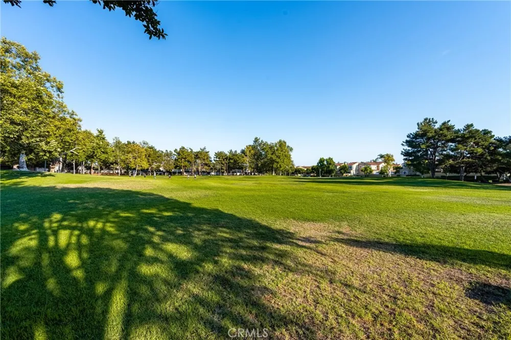 13124 Arborwalk Lane Tustin, CA 92782