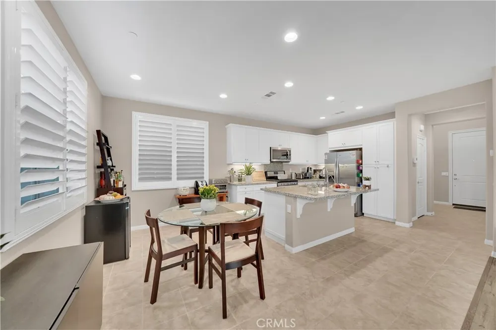 14341 Hibiscus Court Westminster, CA 92683