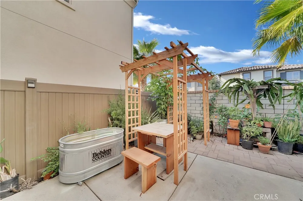 14341 Hibiscus Court Westminster, CA 92683