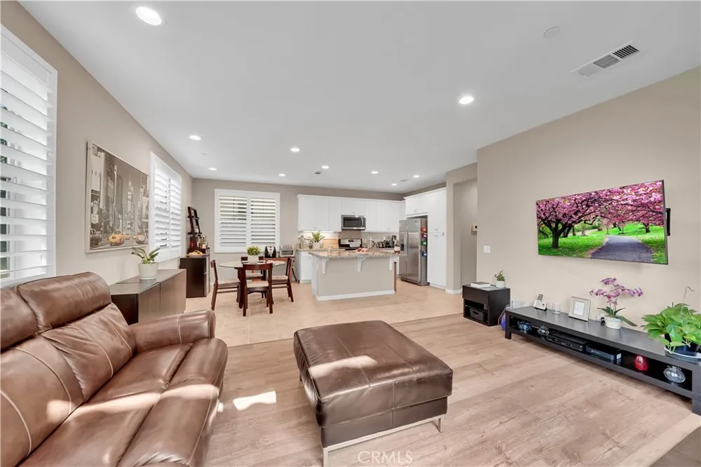 14341 Hibiscus Court Westminster, CA 92683
