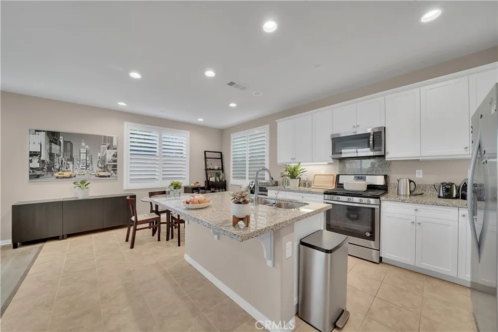 14341 Hibiscus Court Westminster, CA 92683