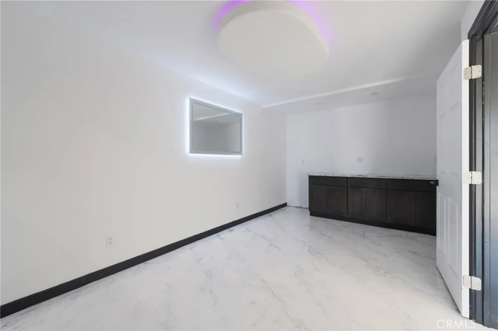 2809 Colorado Lane Orange, CA 92867
