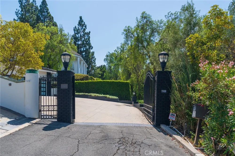 2809 Colorado Lane Orange, CA 92867