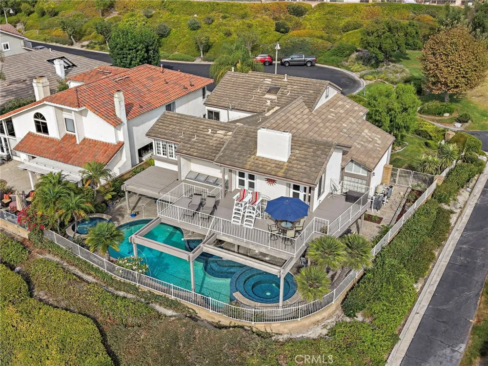 22671 Puntal Lana Mission Viejo, CA 92692
