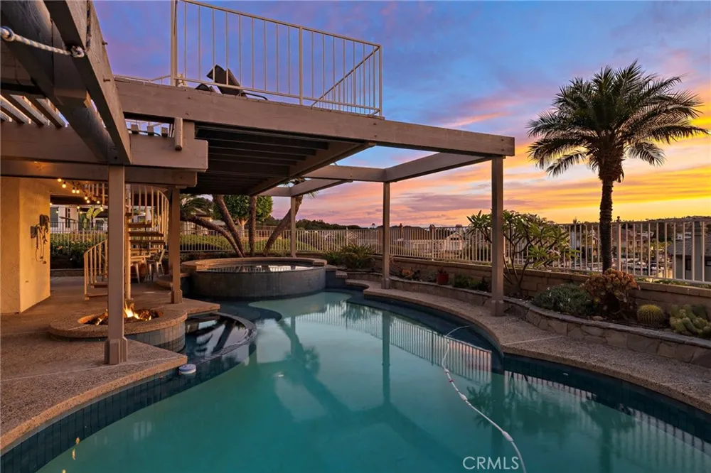 22671 Puntal Lana Mission Viejo, CA 92692