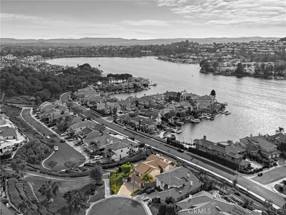 22671 Puntal Lana Mission Viejo, CA 92692