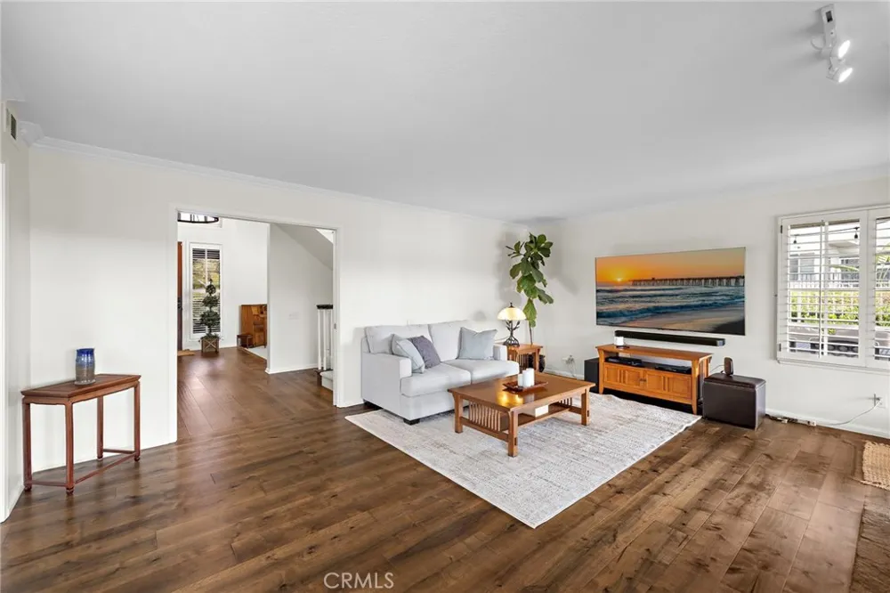 22671 Puntal Lana Mission Viejo, CA 92692