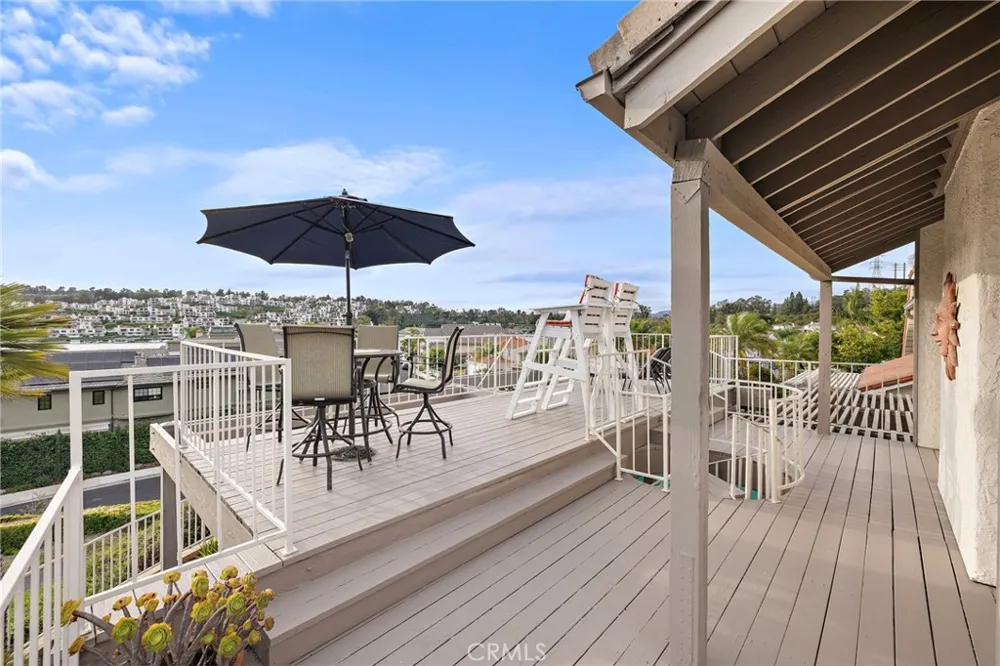 22671 Puntal Lana Mission Viejo, CA 92692