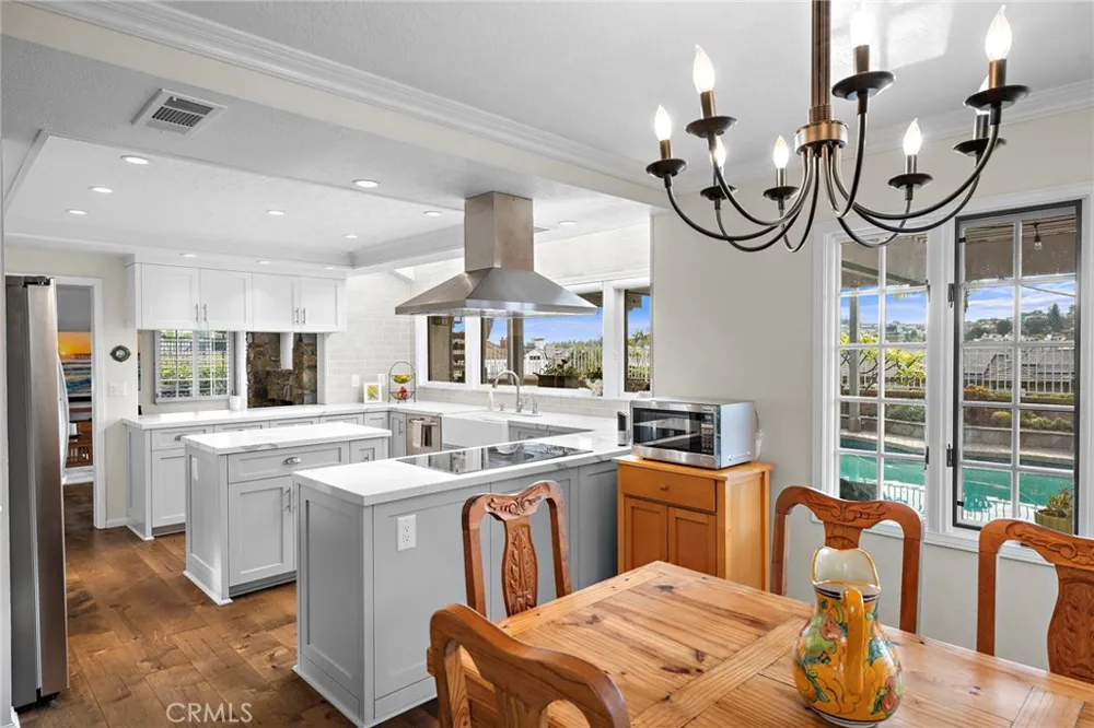 22671 Puntal Lana Mission Viejo, CA 92692