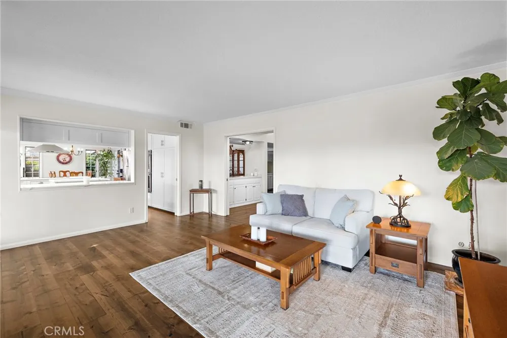 22671 Puntal Lana Mission Viejo, CA 92692