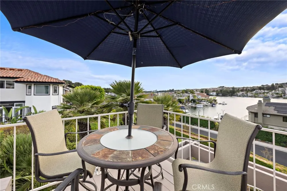 22671 Puntal Lana Mission Viejo, CA 92692