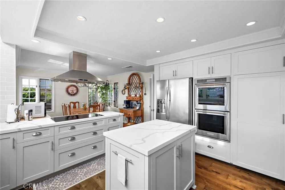 22671 Puntal Lana Mission Viejo, CA 92692